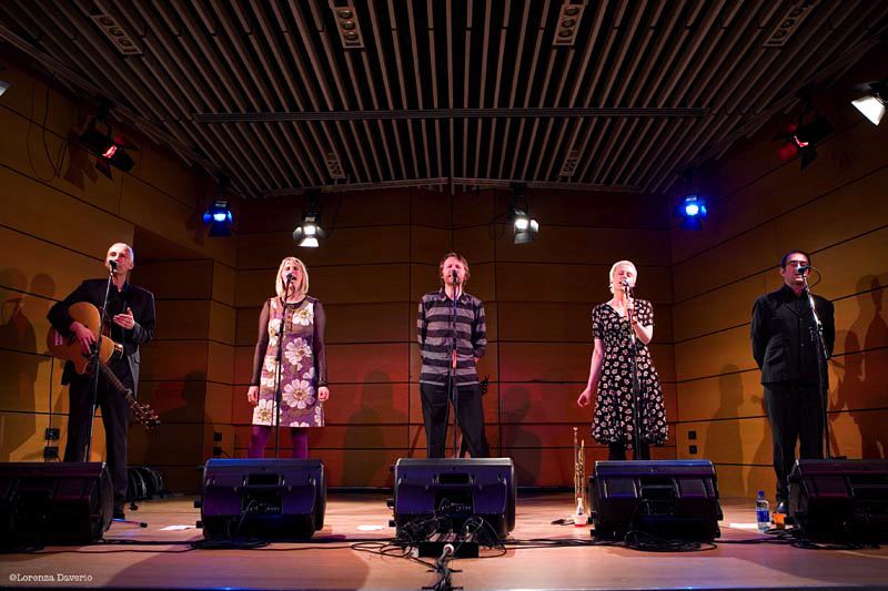Acustic Club – Chumbawamba